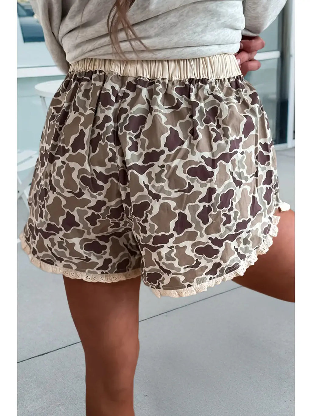 Camo Print Ruffle Hem Drawstring Shorts